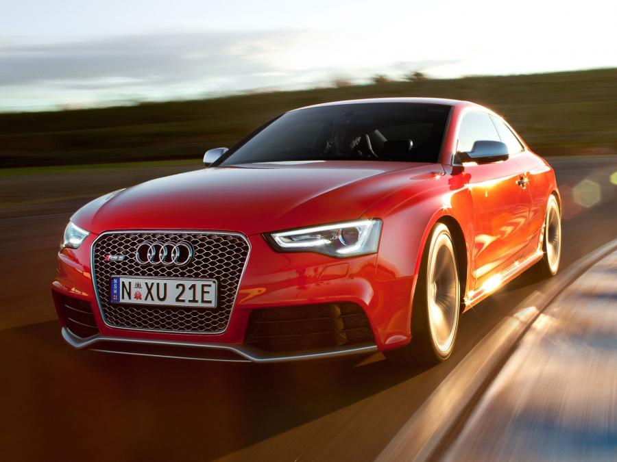  Audi RS5 Coupe 2012 года  (AU) (фото 7 из 10)